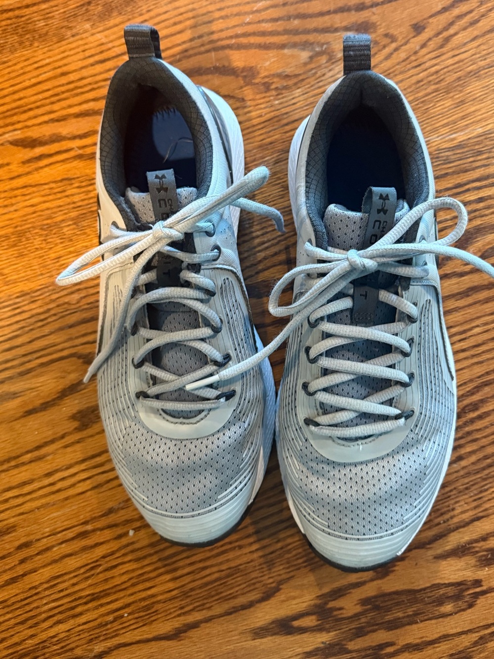 Under Armour Charged Women’s Light Gray Running Sneakers - size 9